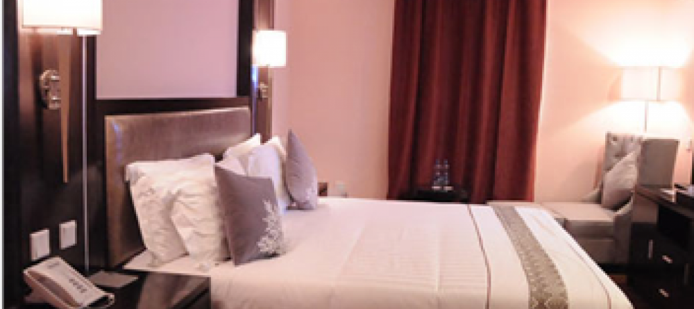 Saro Maria Bedroom - Image 4