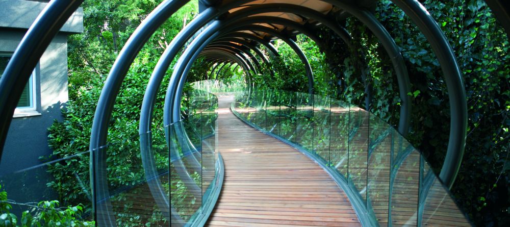 Skywalk at Saxon, Johannesburg, South Africa - Image 12