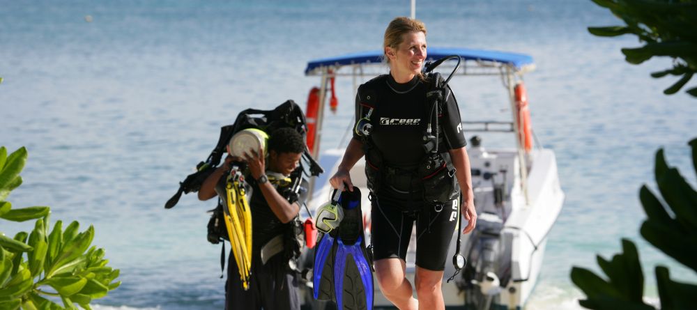 Scuba diving at Denis Island Lodge, Denis Island, Seychelles - Image 7