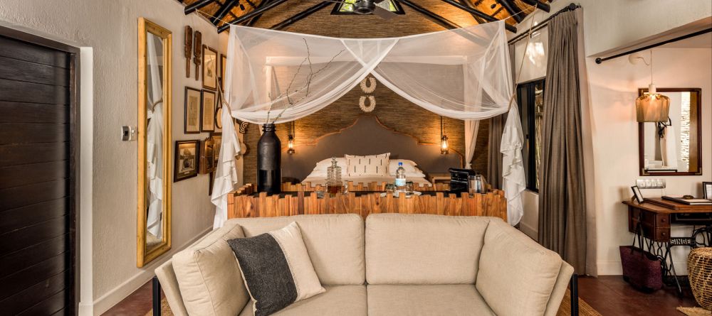 Suite Bedroom - Image 15