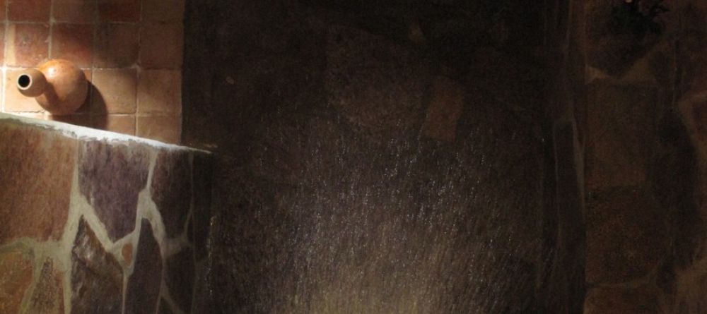 Shower at Volcanoes Bwindi Lodge, Bwindi Impenetrable Forest, Uganda - Image 5