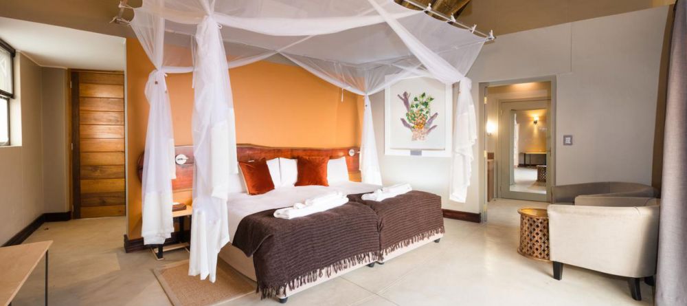 Safarihoek Lodge Bedroom - Image 1