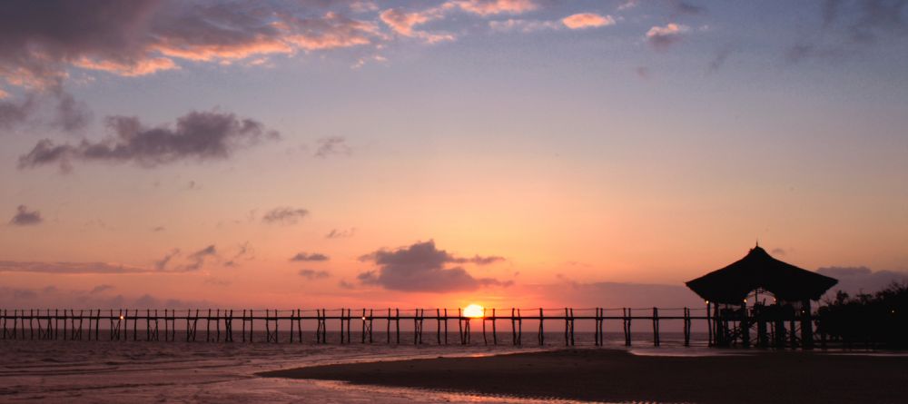 Sunset at the beach at Fundu Lagoon, Pemba Island, Tanzania - Image 5
