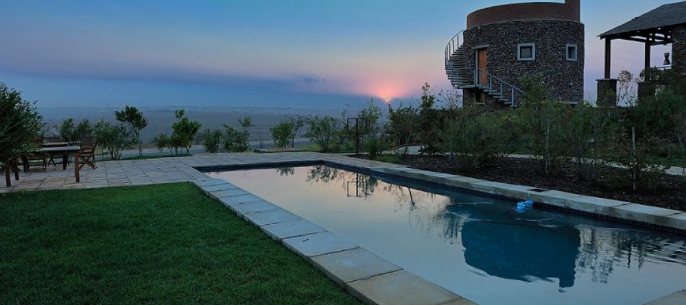 Tintswalo at Waterfall, Johannesburg, South Africa - Image 7