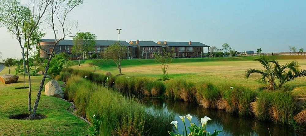 Tintswalo at Waterfall, Johannesburg, South Africa - Image 8