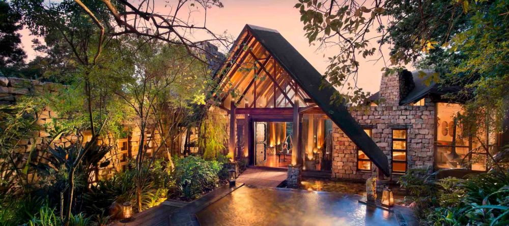 Tsala Treetop Lodge - Lodge Front - Image 4