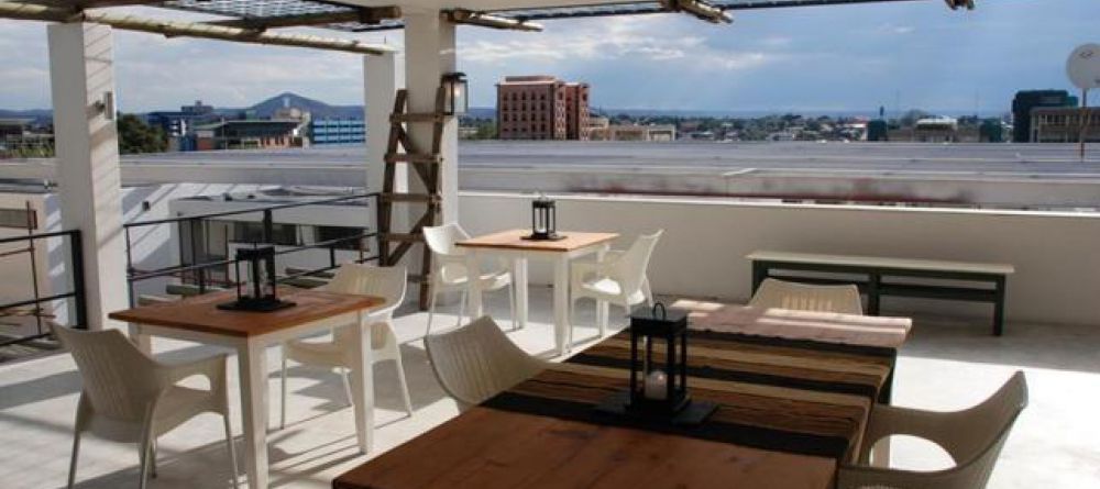 Villa Vista Guesthouse Rooftop View - Image 3