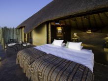 Doro Nawas Camp, Damaraland, Namibia Â© Dana Allen