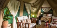Losokwan Family Tent with lounge and twin bedroom