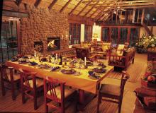 Isibindi Zulu Lodge - Dining Room and Lodge