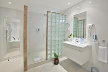 Bathroom at Fairview Hotel, Nairobi, Kenya