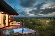 The private veranda and plunge pool at Leopard Hills Safari Lodge, Sabi Sands Game Reserve, South Africa