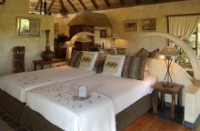 Mkuze Falls Lodge Safari Suite
