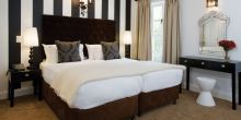 Romney Park Luxury Suites Bedroom