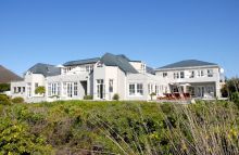 Ocean Eleven Guesthouse - View From Cliff Path
