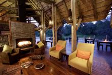 Rhino Post Safari Lodge - Lounge
