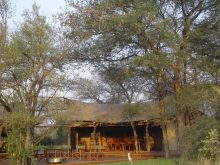 Rhino Walking Safaris - Plains Camp Dining