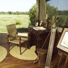 Rhino Walking Safaris - Plains Camp Study