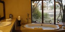 Serondella Game Lodge Bathroom