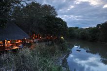 Thornybush Waterside Lodge - Exterior